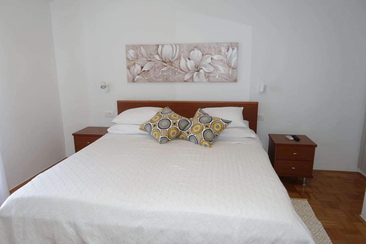 Room Novakovic Biograd Na Moru Exterior photo