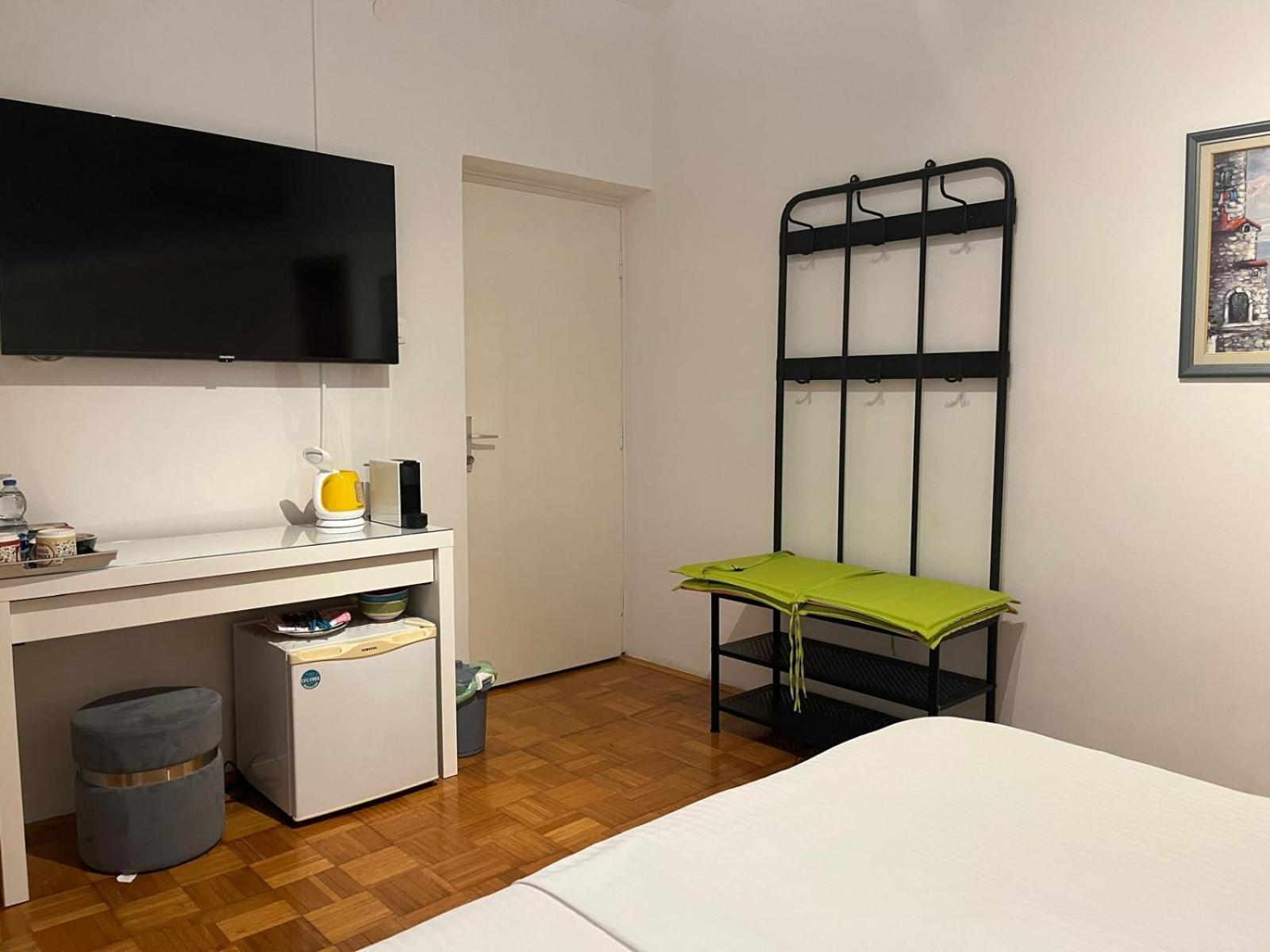 Room Novakovic Biograd Na Moru Exterior photo